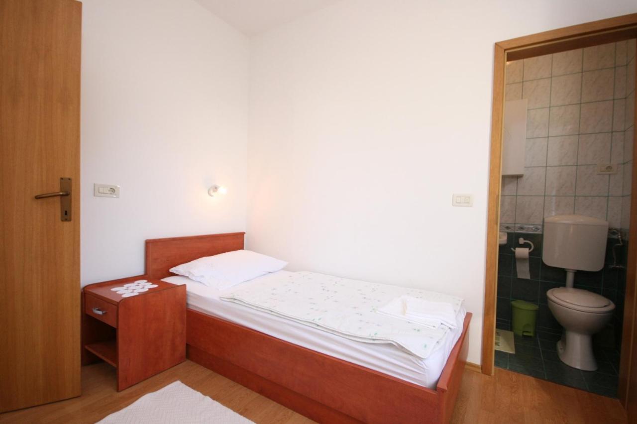 Apartment Stara Novalja 6301B Kültér fotó